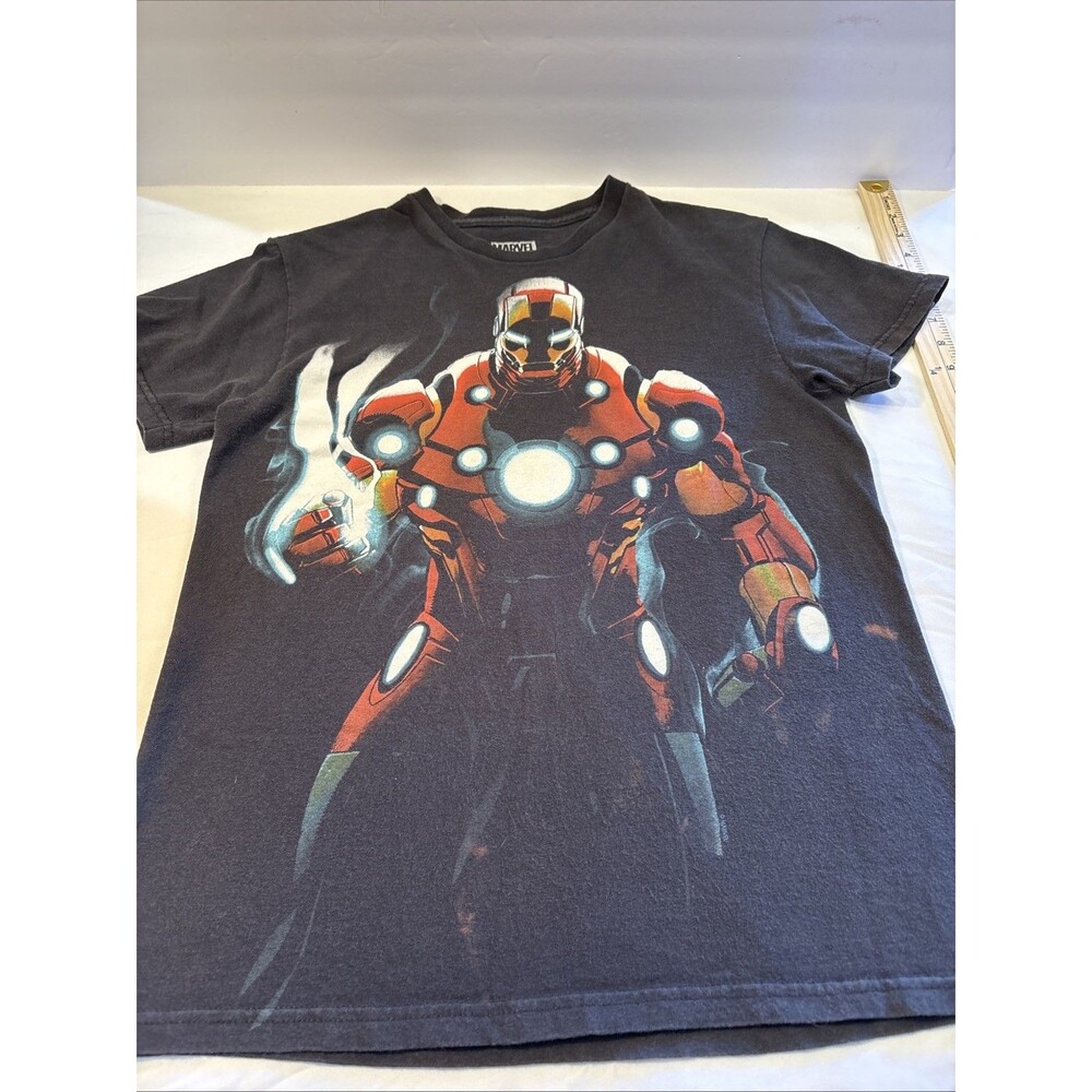 Marvel Iron Man 2013 Full Body Armor Graphic T Shirt Black Comic Superhero Tee